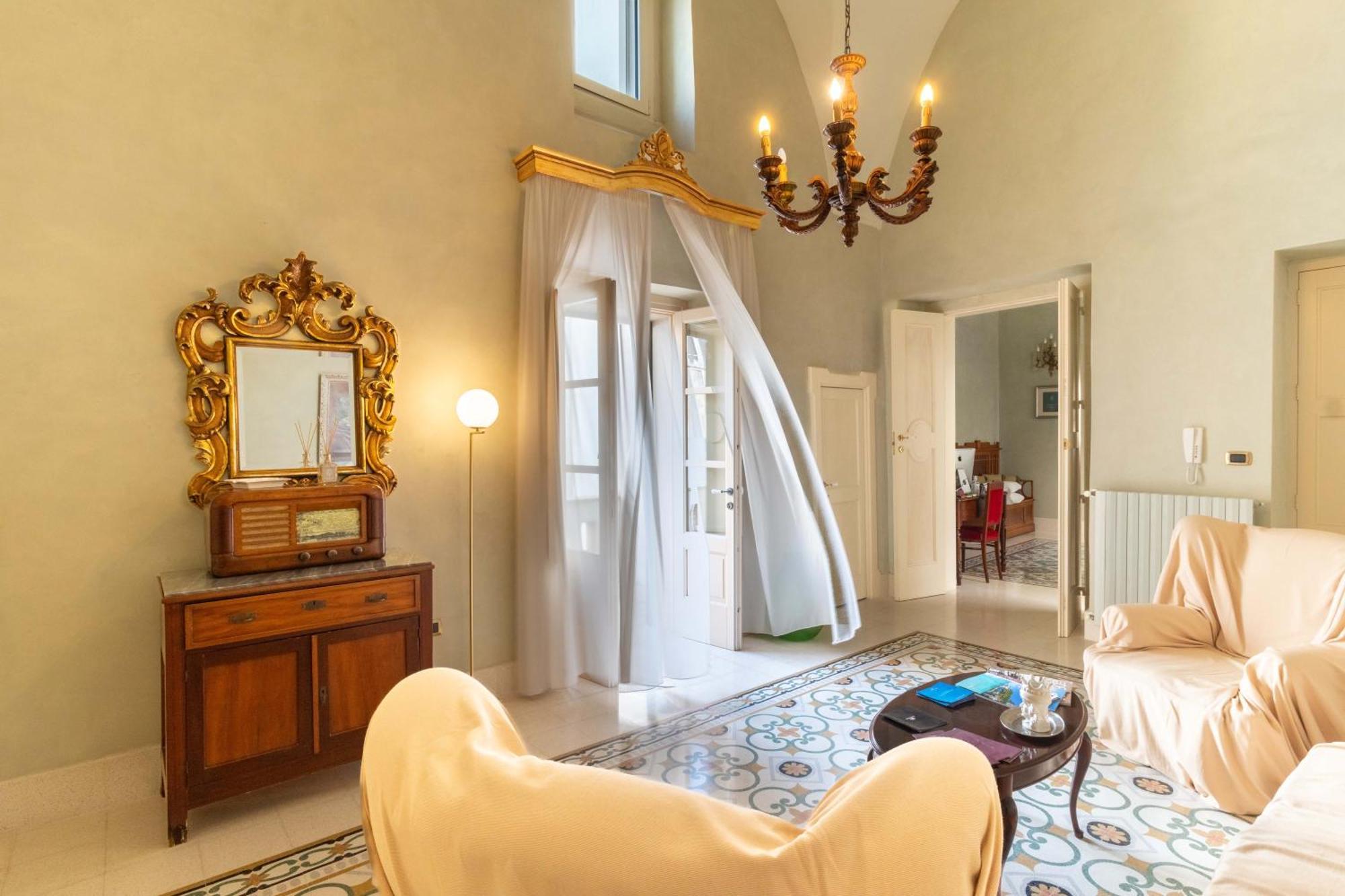 Palazzo Zaca Bed & Breakfast กัลลีโปลี ภายนอก รูปภาพ